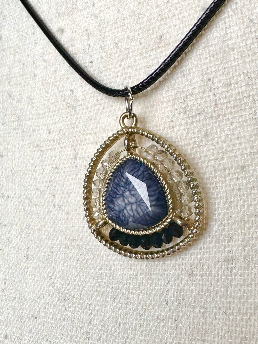💙Unique Blue Faux Stone Pendant Necklace